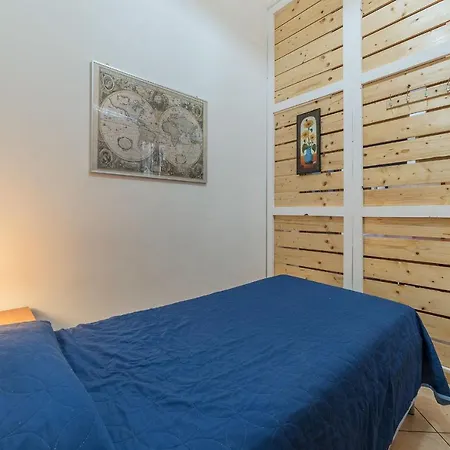 Apartment Guesthost - Vittorio Emmanuele & Colosseo *